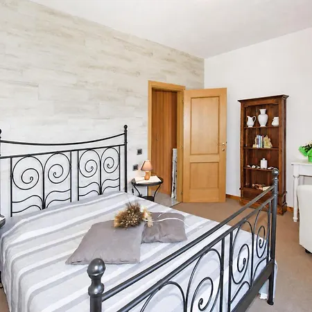 Tatil Evi Viola Colico