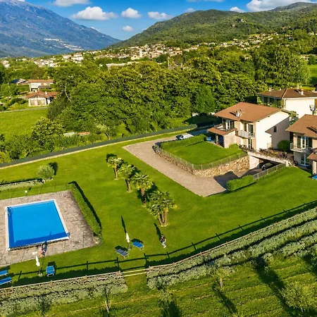 Viola Tatil Evi Colico