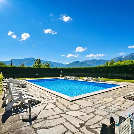 Viola Tatil Evi Colico