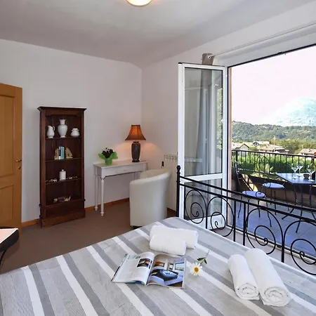 Viola Tatil Evi *