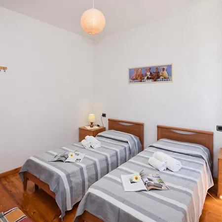 Tatil Evi Viola